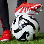 ID1319_18_FOOTWEAR_Photography_HeroMrktng-View-6.jpg