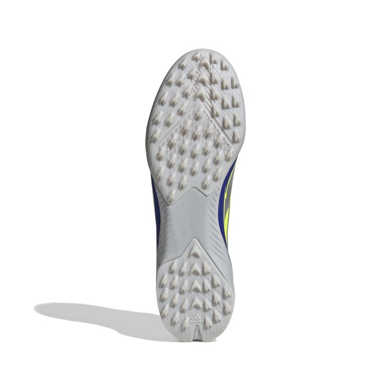 IH0919_3_FOOTWEAR_Photography_Bottom-View_white.jpg