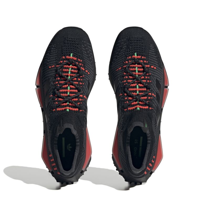 IE4588_3_FOOTWEAR_Photography_Top Portrait View_white.jpg