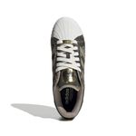 IF3689_3_FOOTWEAR_Photography_Top Portrait View_white.jpg