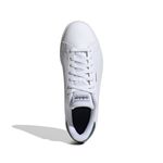 IF4076_3_FOOTWEAR_Photography_Top-Portrait-View_white.jpg