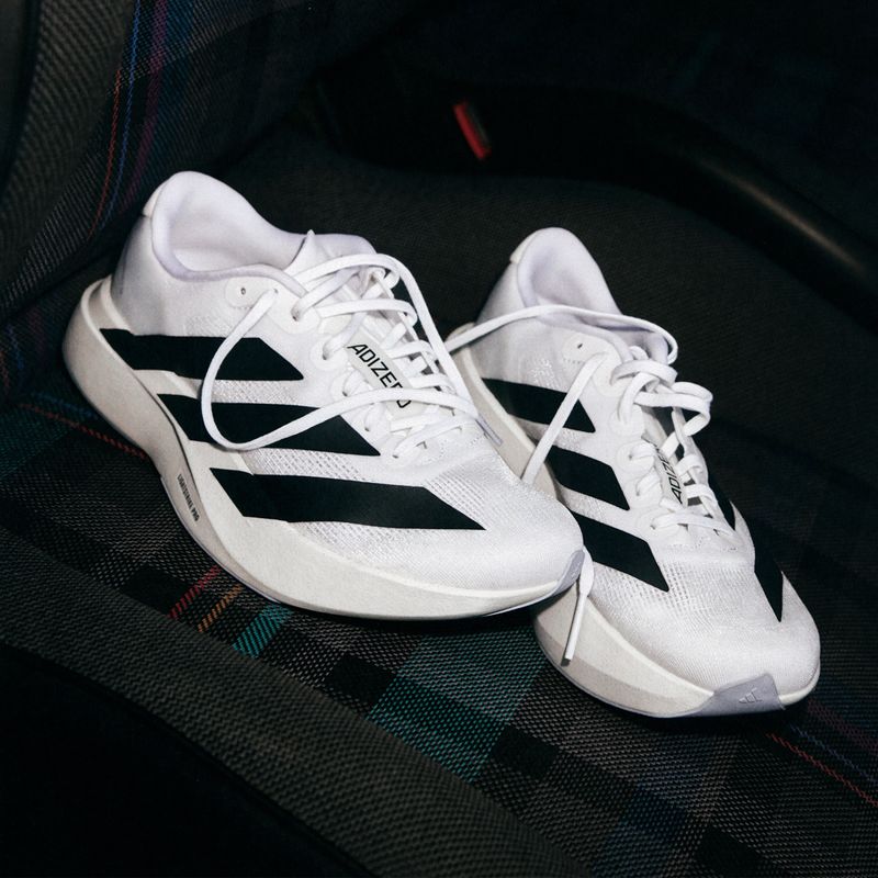 JH6206_14_FOOTWEAR_Photography_HeroMrktng-View-2.jpg