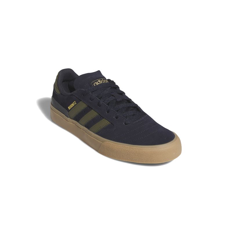 JH8131_6_FOOTWEAR_Photography_Front Lateral Top View_white.jpg