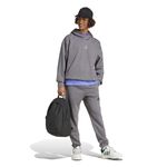 IT2046_6_HARDWARE_On Model_Standard Outfit View_white.jpg