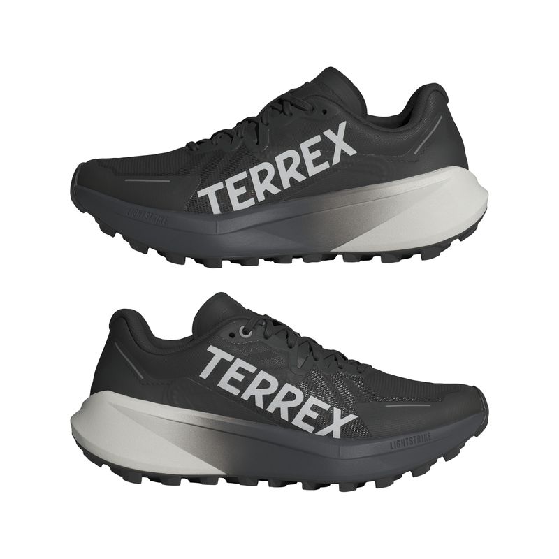 IE0813_10_FOOTWEAR_Photography_Mirrored Pair View_white.jpg