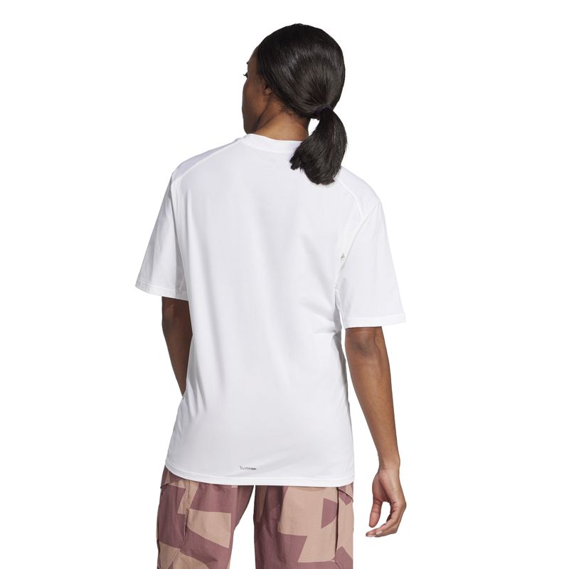 JE0366_3_APPAREL_On Model_Back View_white.jpg