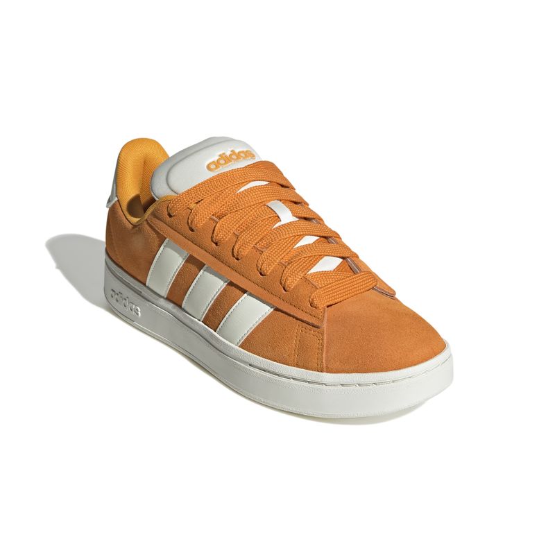 IH3844_6_FOOTWEAR_Photography_Front Lateral Top View_white.jpg