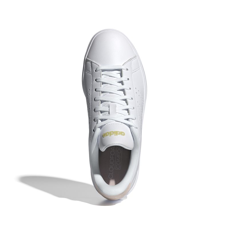 IF1660_3_FOOTWEAR_Photography_Top-Portrait-View_white.jpg
