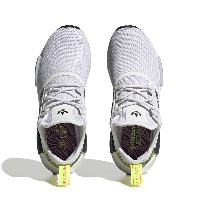 IE9624_3_FOOTWEAR_Photography_Top Portrait View_white.jpg