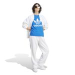 IK4037_6_APPAREL_On Model_Walking View_white.jpg