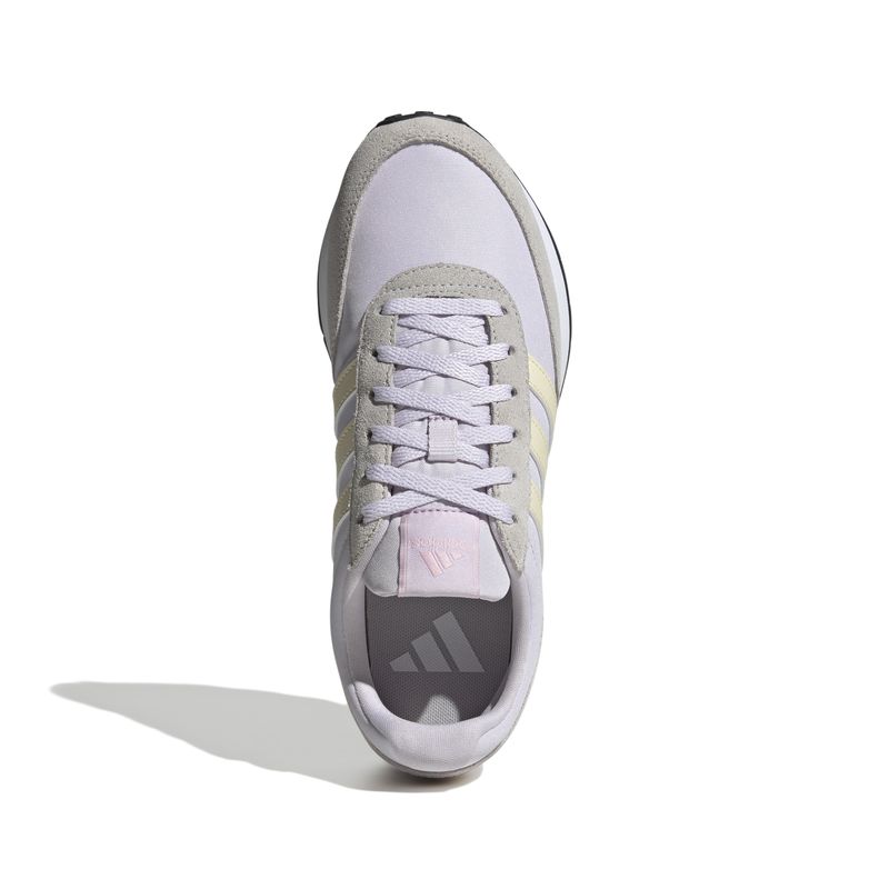 JI4987_3_FOOTWEAR_Photography_Top Portrait View_white.jpg
