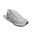 JI4987_6_FOOTWEAR_Photography_Front Lateral Top View_white.jpg