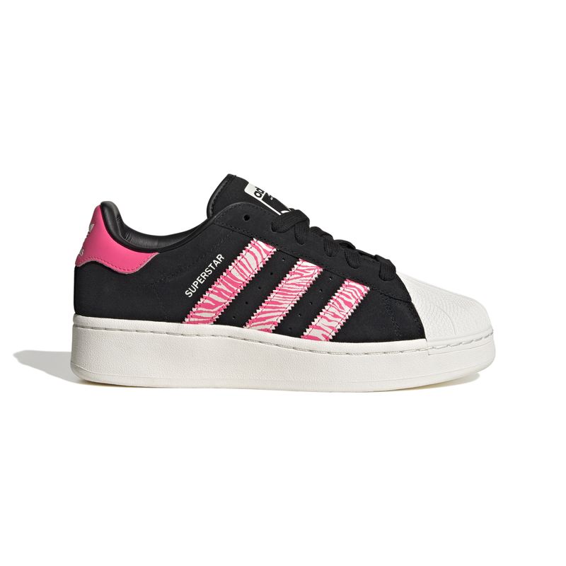 ID5792_1_FOOTWEAR_Photography_Side Lateral Center View_white.jpg