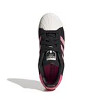 ID5792_3_FOOTWEAR_Photography_Top Portrait View_white.jpg