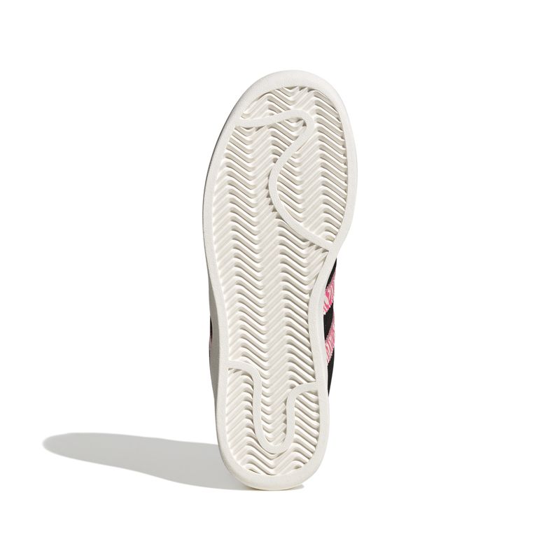 ID5792_4_FOOTWEAR_Photography_Bottom View_white.jpg