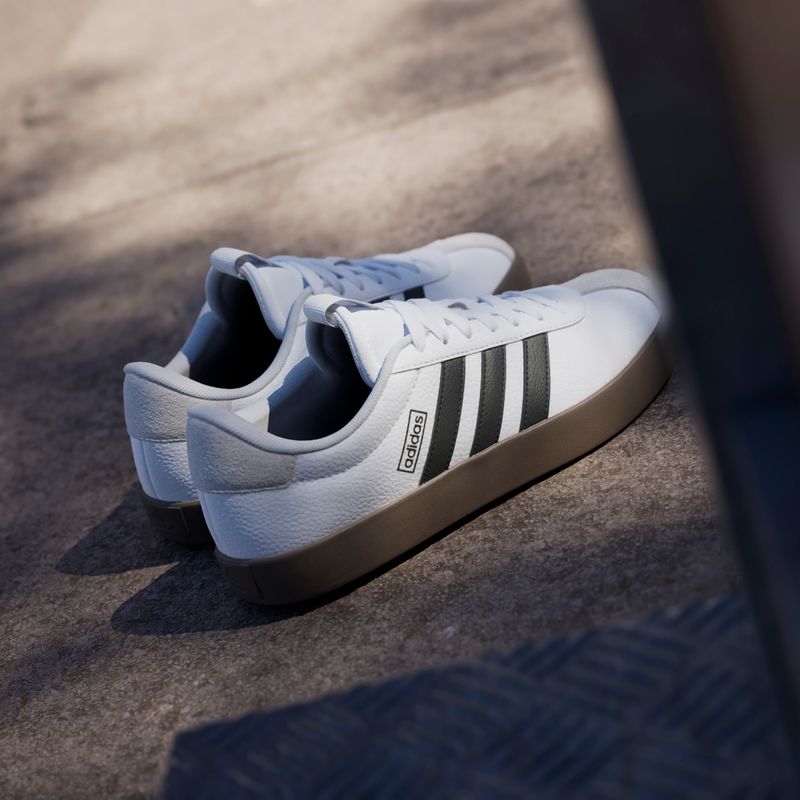 ID8797_17_FOOTWEAR_Photography_HeroMrktng View 6.jpg
