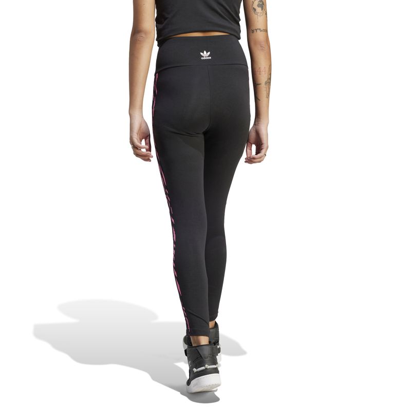 II0924_4_APPAREL_On Model_Back View_white.jpg