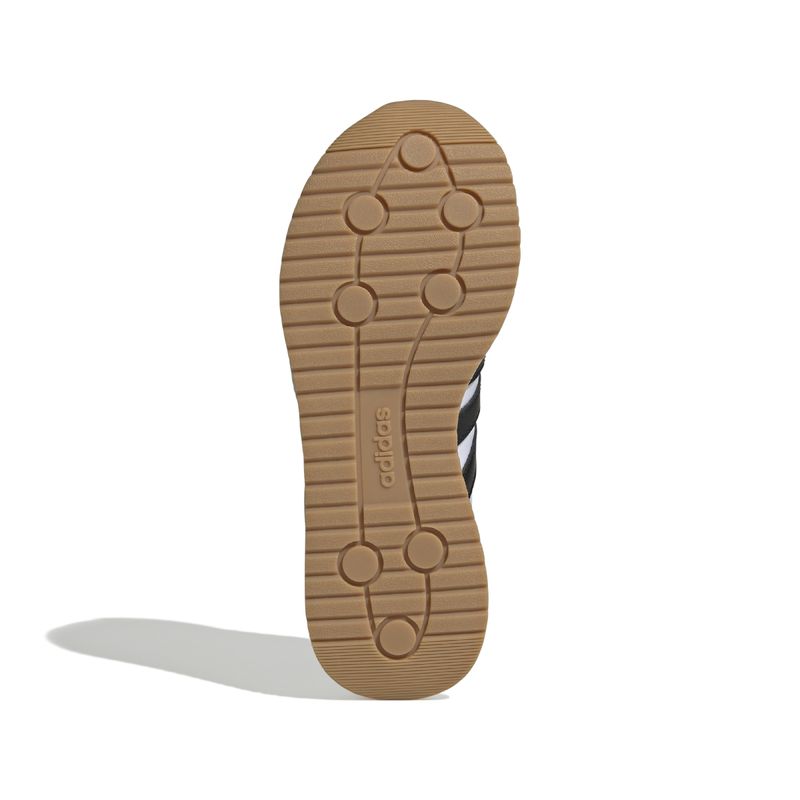 IH8594_4_FOOTWEAR_Photography_Bottom-View_white.jpg