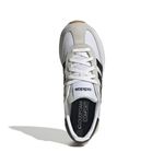 IH8594_3_FOOTWEAR_Photography_Top-Portrait-View_white.jpg