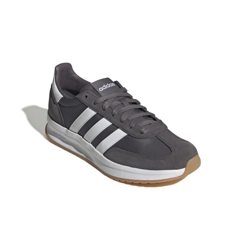 JI4922_6_FOOTWEAR_Photography_Front Lateral Top View_white.jpg
