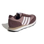 JI4942_7_FOOTWEAR_Photography_Back-Lateral-Top-View_white.jpg