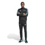 JV5355_5_APPAREL_On Model_Standard Outfit View_white.jpg