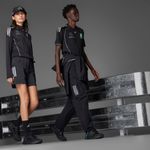JX8245_14_APPAREL_Photography_HeroMrktng View 6.jpg