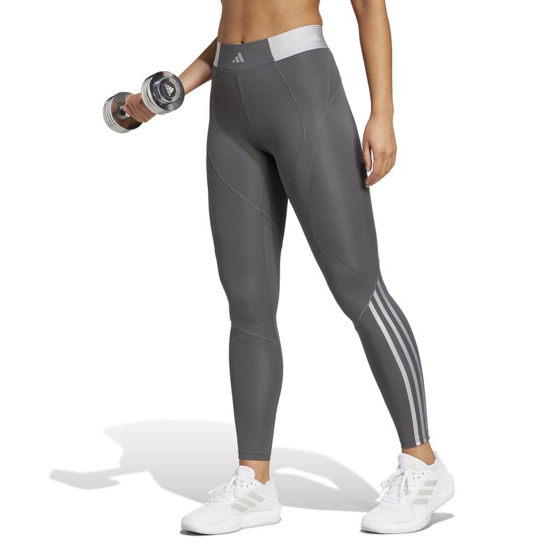 IK5500_3_APPAREL_On Model_Standard View_white.jpg