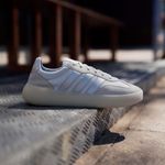 JI2321_16_FOOTWEAR_Photography_HeroMrktng View 3.jpg