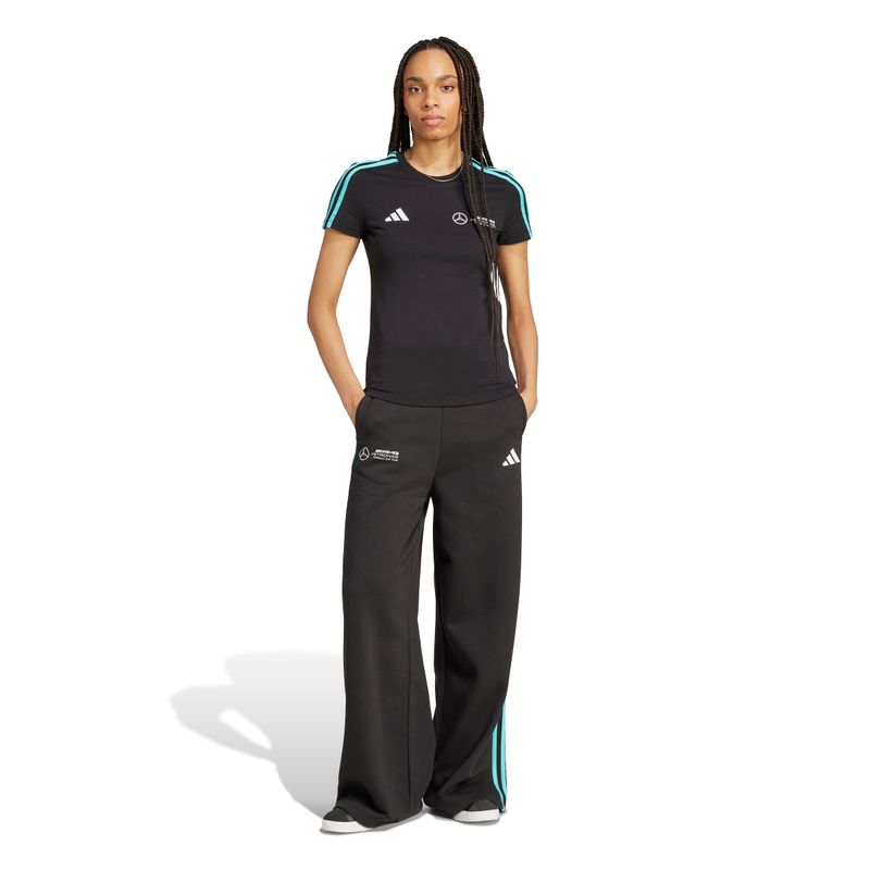 JV5424_5_APPAREL_On Model_Standard Outfit View_white.jpg