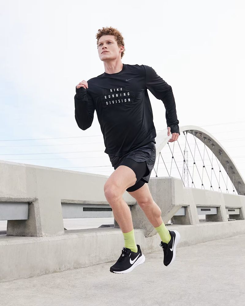 NIKE+REVOLUTION+7+EASYON -6-_11zon.jpg