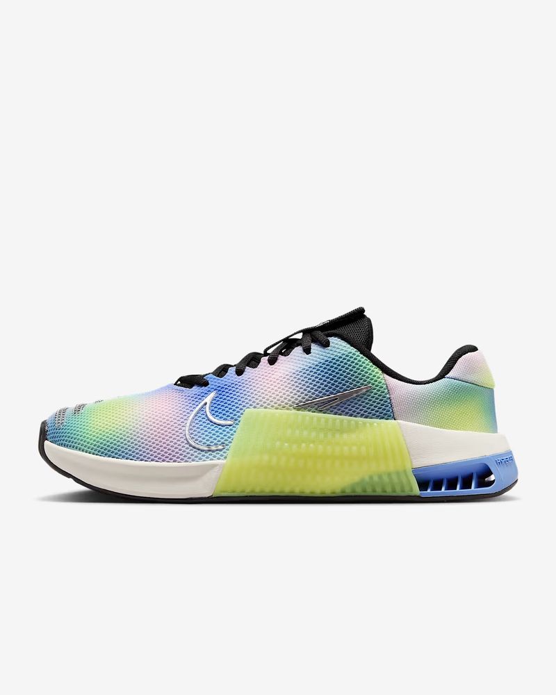 W+NIKE+METCON+9+SE_11zon.jpg