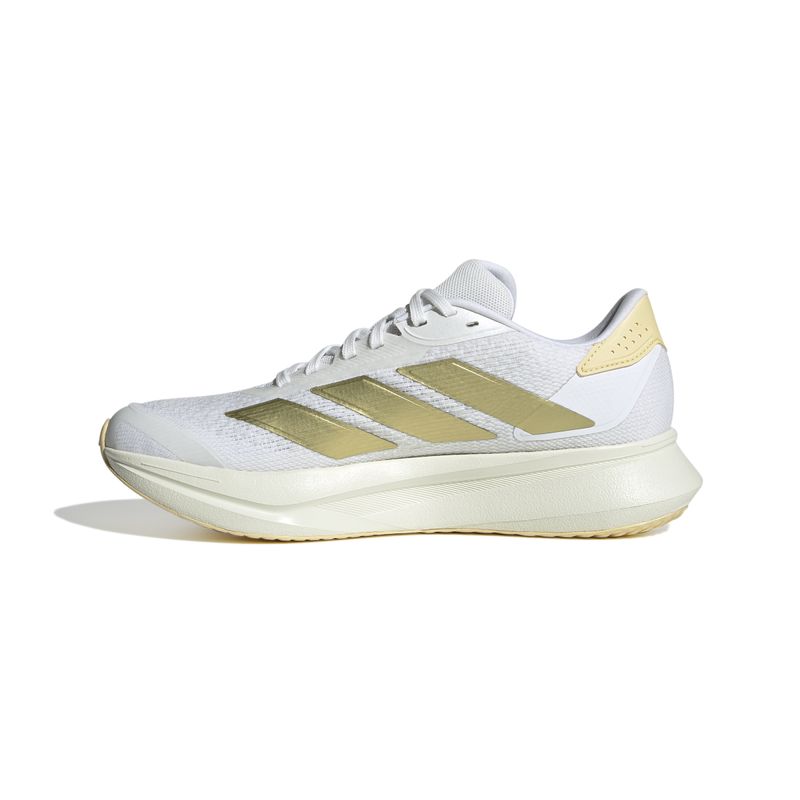 IH8226_5_FOOTWEAR_Photography_Side-Medial-Center-View_white.jpg