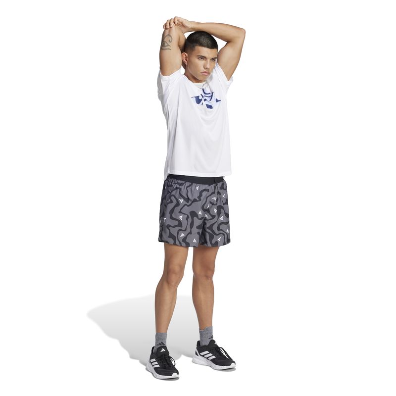 JD2336_4_APPAREL_On-Model_Walking-View_white.jpg