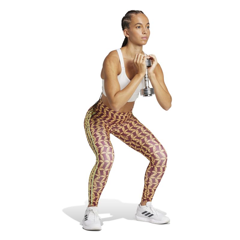 JD6310_5_APPAREL_On Model_Walking View_white.jpg