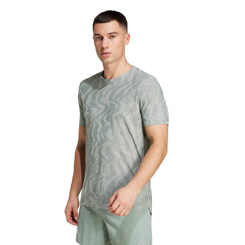 JD7808_2_APPAREL_On-Model_Standard-View_white.jpg