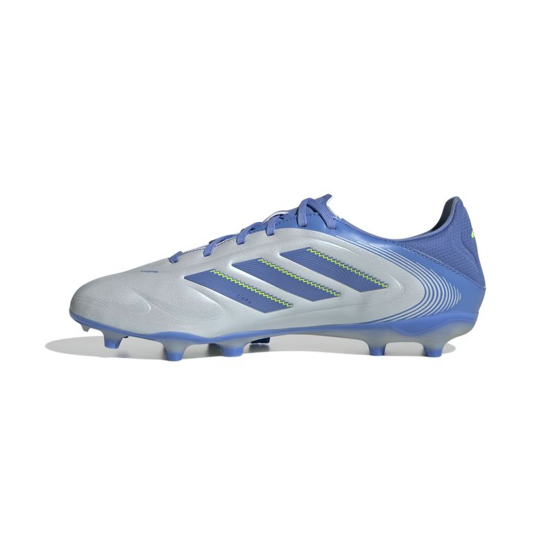 ID9050_4_FOOTWEAR_Photography_Side-Medial-Center-View_white.jpg