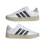 JI2377_10_FOOTWEAR_Photography_Mirrored Pair View_white.jpg
