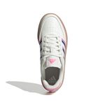 JI4867_3_FOOTWEAR_Photography_Top-Portrait-View_white.jpg