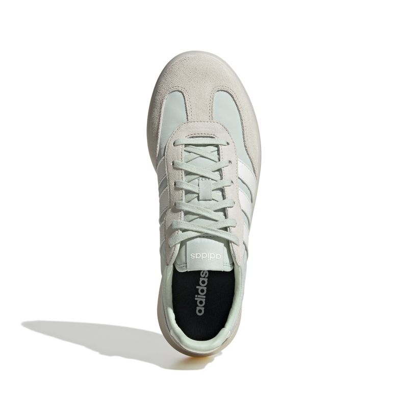 JP9670_3_FOOTWEAR_Photography_Top-Portrait-View_white.jpg