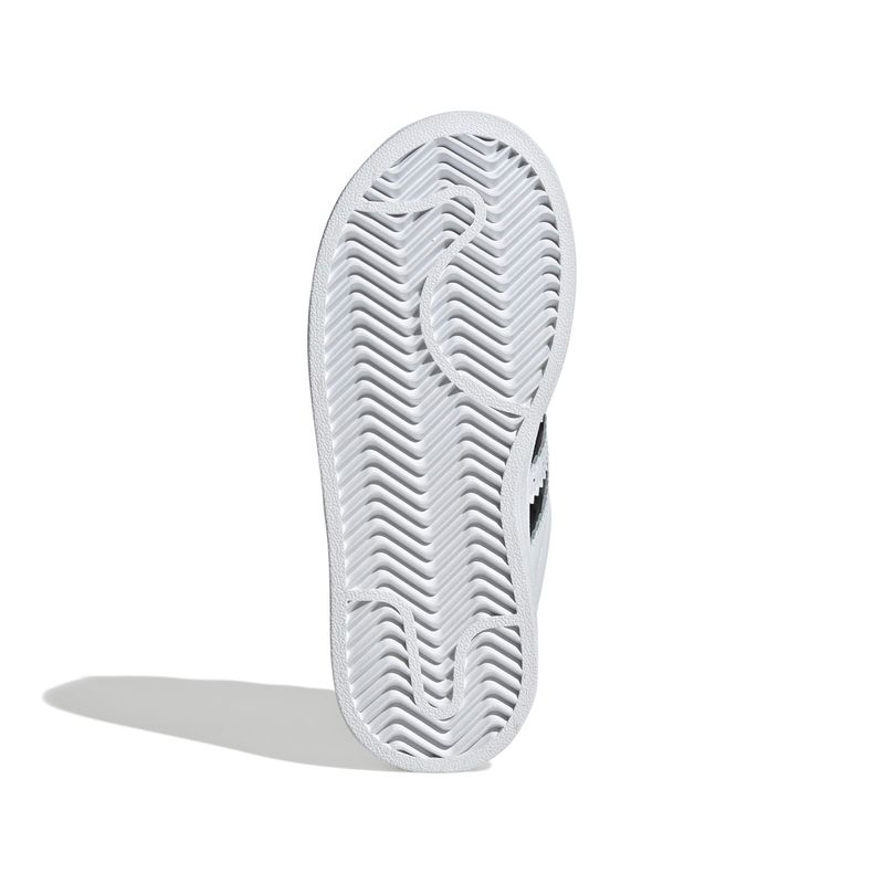 JQ8748_4_FOOTWEAR_Photography_Bottom View_white.jpg