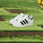 JQ8749_15_FOOTWEAR_Photography_HeroMrktng View 1.jpg