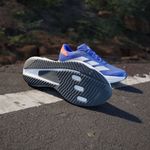 IH8214_17_FOOTWEAR_Photography_HeroMrktng-View-4.jpg