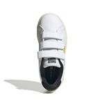 IH6251_3_FOOTWEAR_Photography_Top Portrait View_white
