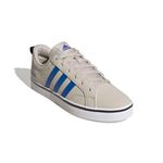 JI1809_6_FOOTWEAR_Photography_Front Lateral Top View_white