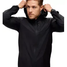 CHUMPA HOKA CHUMPA SKYFLOW HOMBRE NEGRO 1141690-BLK