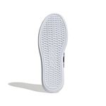IH0856_4_FOOTWEAR_Photography_Bottom View_white