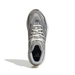 IH8607_3_FOOTWEAR_Photography_Top Portrait View_white