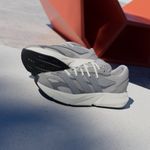 IH8607_19_FOOTWEAR_Photography_HeroMrktng View 4