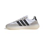 JI2315_5_FOOTWEAR_Photography_Side-Medial-Center-View_white
